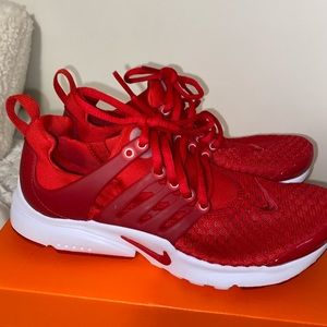 NEW red nike prestos